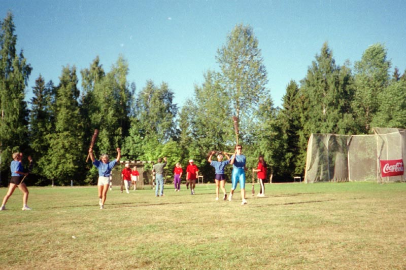 090