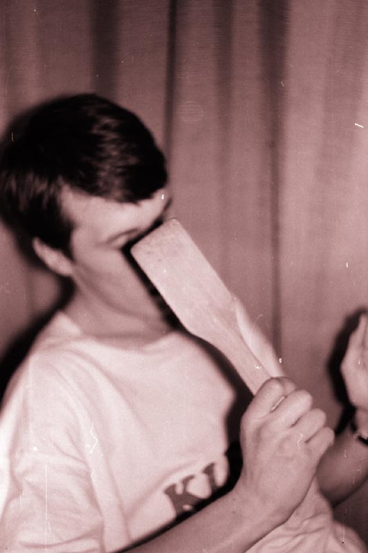 041